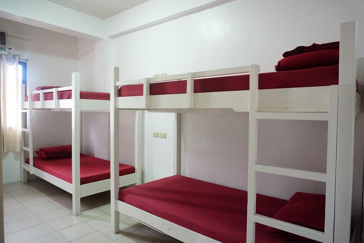 Tarasa Hostel Pasay Eksteriør billede
